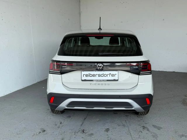 Volkswagen T-Cross 4Me TSI