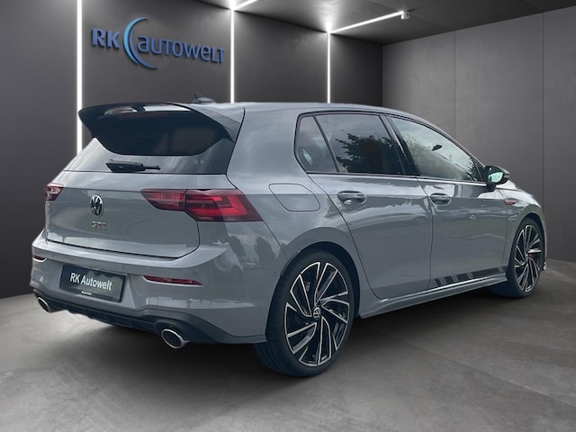 Volkswagen Golf 2.0 TSI Golf VIII