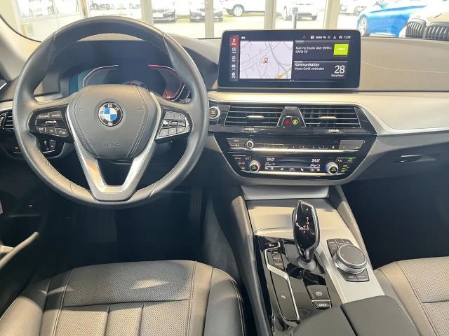BMW 530 530d Touring xDrive