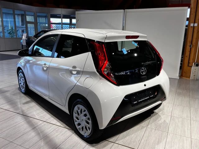Toyota Aygo 1.0 VVT-i Play X-play