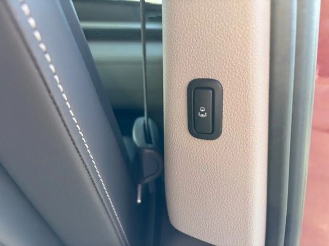 Volkswagen Multivan 2.0 TDI DSG Style T7