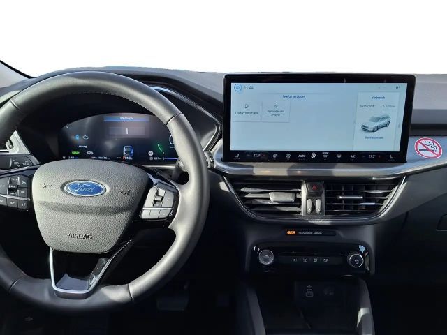 Ford Kuga Hybrid Titanium