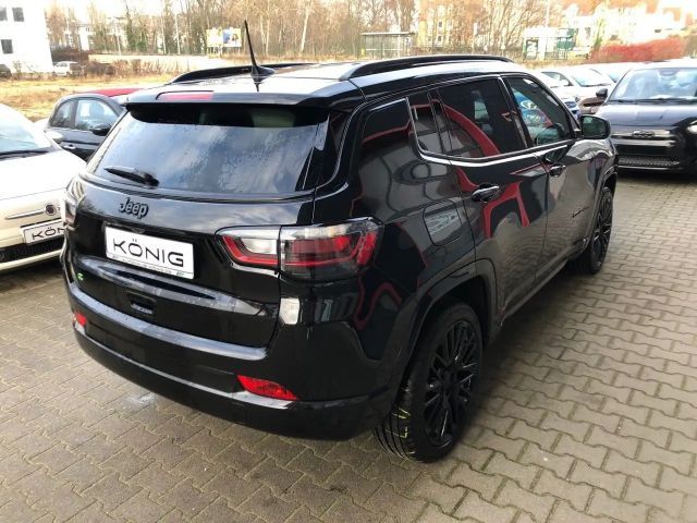 Jeep Compass Altitude