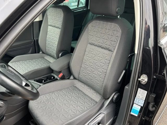 Volkswagen Tiguan DSG Life