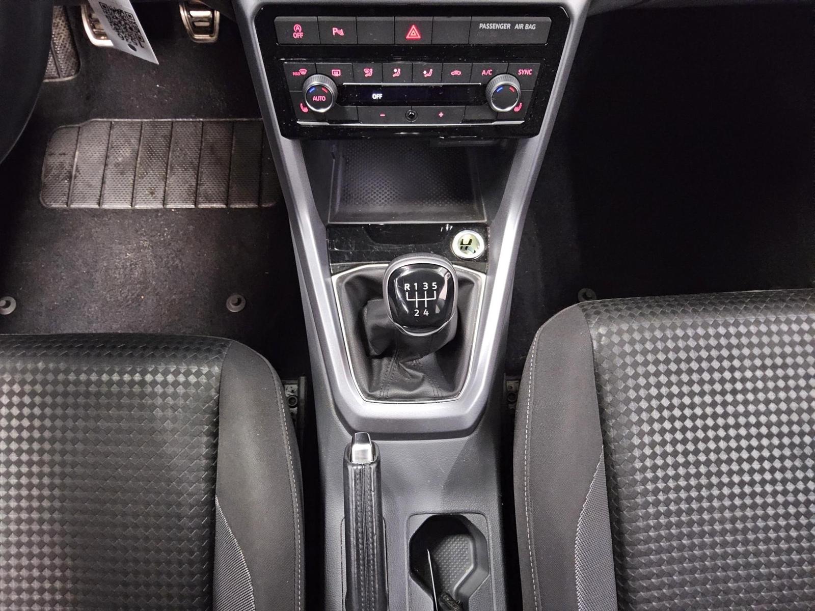Volkswagen T-Cross 1.0 TSI