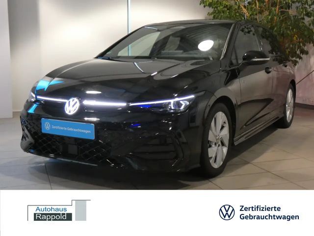 Volkswagen Golf 1.5 eTSI DSG R-Line