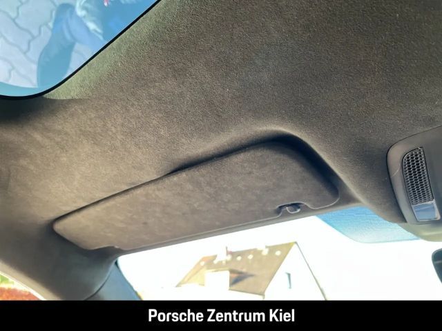 Porsche Taycan Cross Turismo Turbo