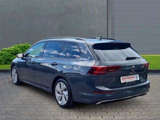 Volkswagen Golf 1.5 eTSI Golf VIII Variant