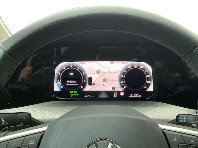 Volkswagen Golf 1.5 eTSI DSG Style Variant