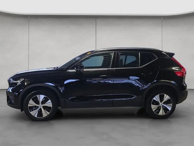 Volvo XC40 Core Recharge T4