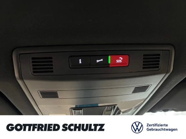 Volkswagen T-Roc 1.5 TSI DSG R-Line