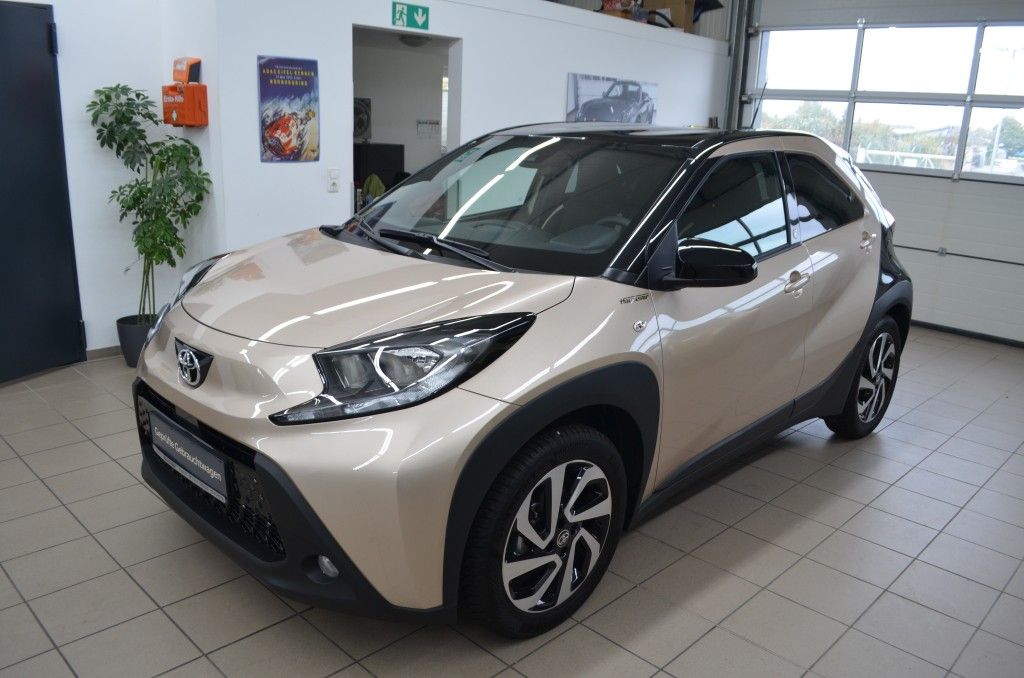 Toyota Aygo X 5-deurs Basis Team D