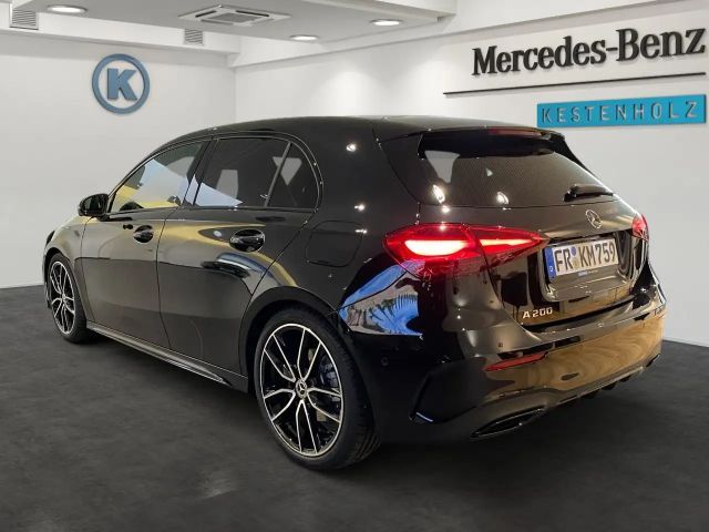 Mercedes-Benz A 200 AMG Line