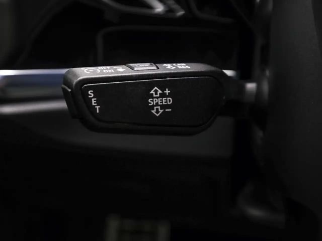 Audi Q3 35 TFSI S-Line