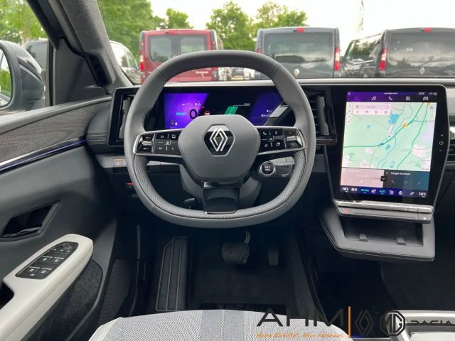 Renault Scenic E-Tech Iconic