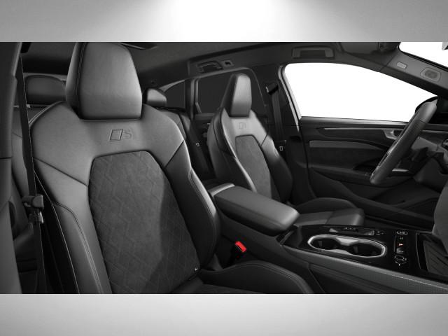 Audi A6 Avant Quattro S-Line S-Tronic