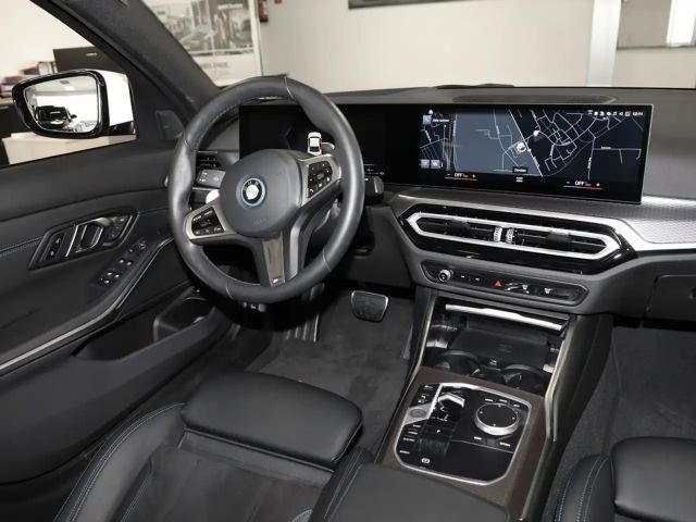 BMW 330 330e M-Sport Sedan