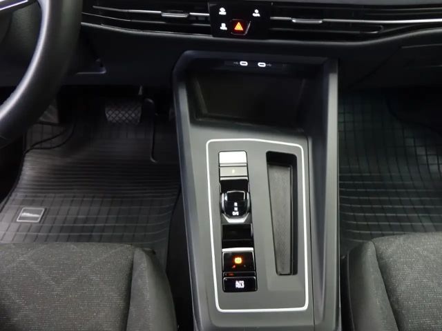 Volkswagen Golf DSG Life Variant