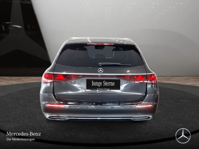 Mercedes-Benz E 200 EXCLUSIVE Estate