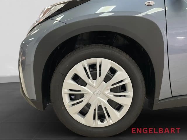 Toyota Aygo X 1.0 VVT-i Business Hatchback