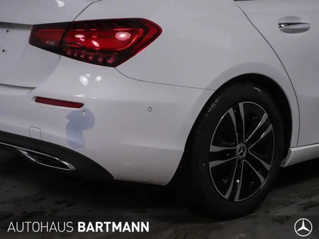 Mercedes-Benz A 200 Progressive