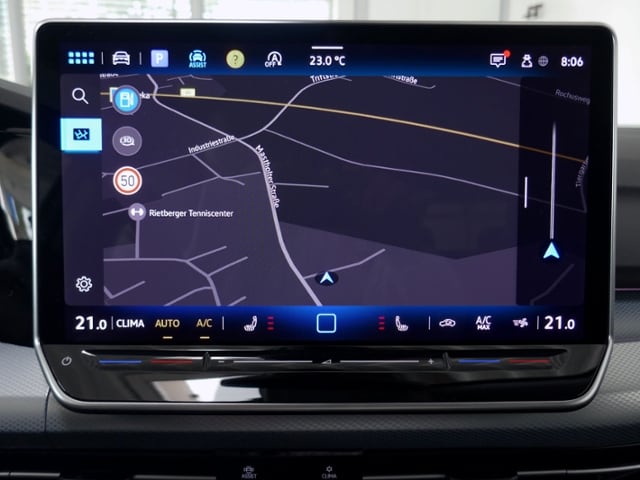 Volkswagen Golf 1.5 eTSI DSG Golf VIII