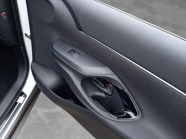 Toyota Yaris Cross Teamplayer,Safety-Paket,Winter-Paket