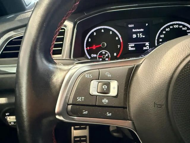 Volkswagen T-Roc 1.5 TSI DSG Sport