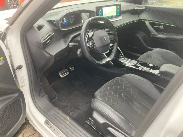 Peugeot E-2008 e- Elektromotor 136 (e-)GT e- Pack ACC+LED