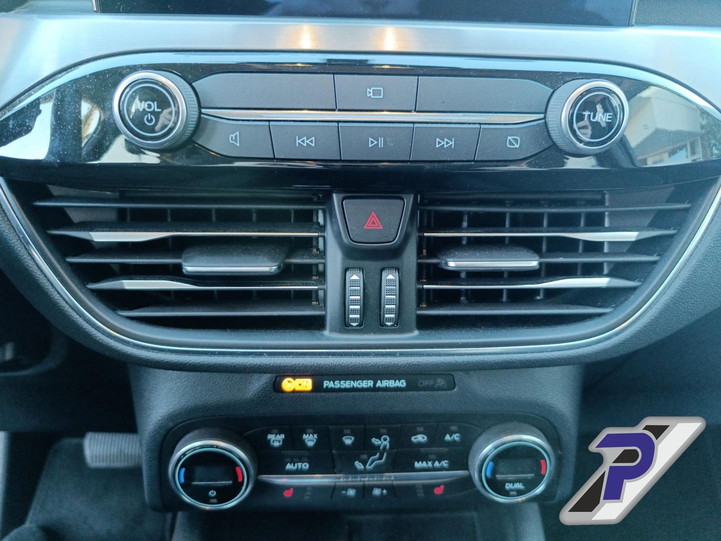 Ford Kuga Hybrid Plug in Hybrid Titanium