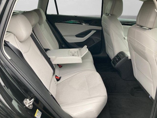 Volkswagen Passat 2.0 TDI Business DSG Variant