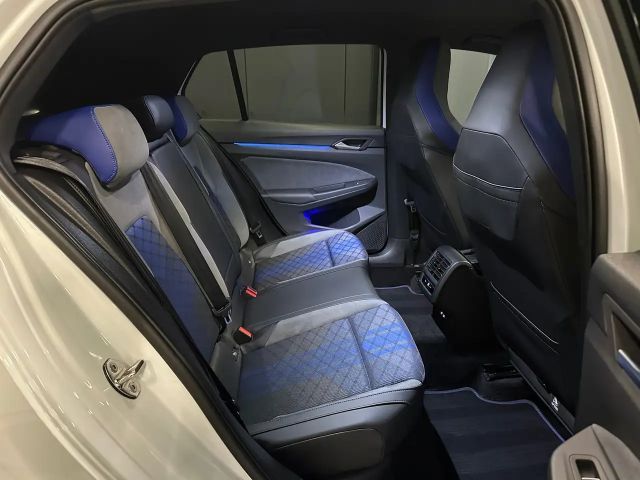 Volkswagen Golf 4Motion