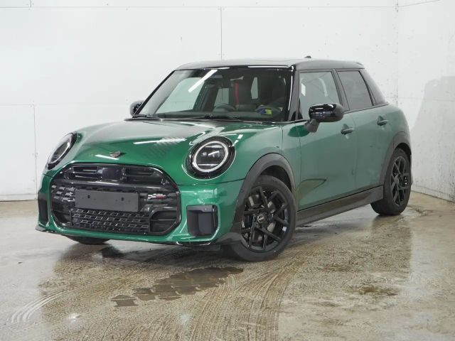 MINI Cooper S 5-deurs John Cooper Works