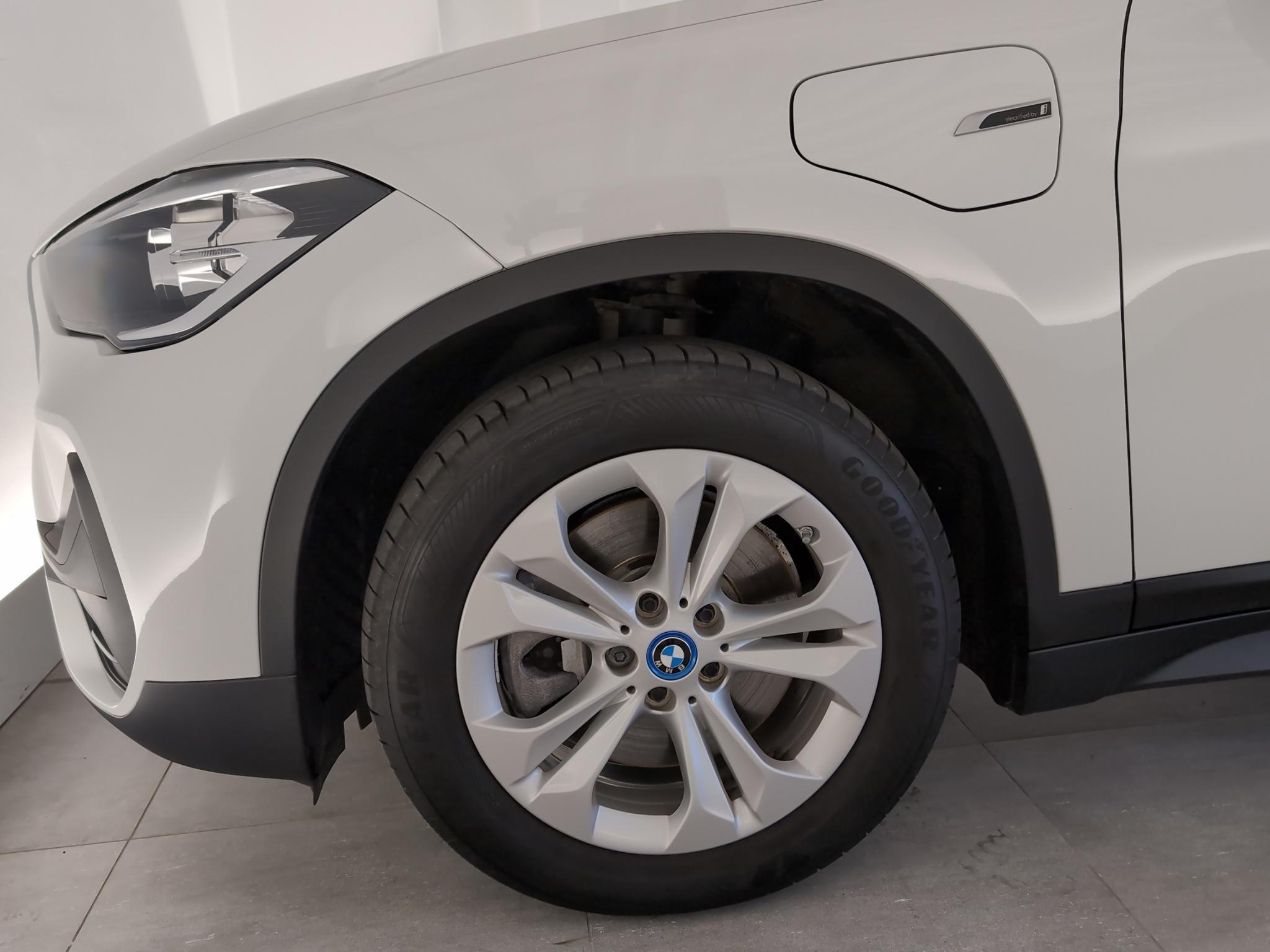 BMW X1 xDrive25e