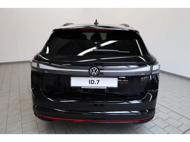 Volkswagen ID.7 Pro Tourer