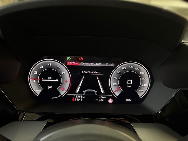 Audi A3 30 TFSI S-Tronic Sedan