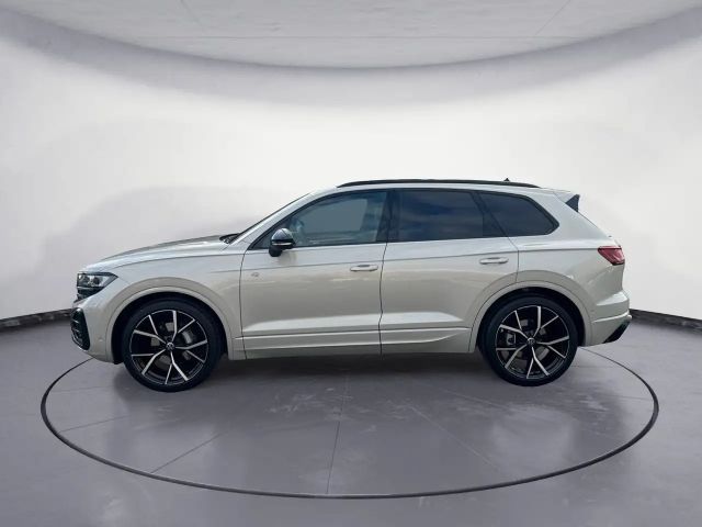 Volkswagen Touareg 4Motion R-Line