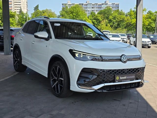 Volkswagen Tiguan 1.5 eTSI DSG R-Line