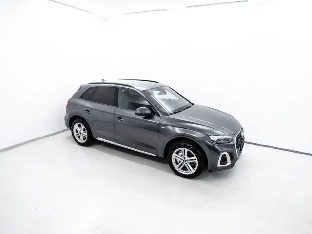 Audi Q5 50 TFSI Hybride Quattro S-Line