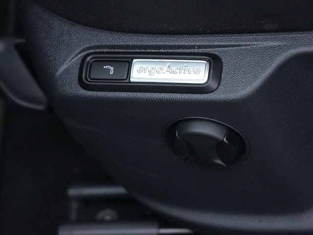 Volkswagen T-Roc 1.5 TSI DSG IQ.Drive R-Line