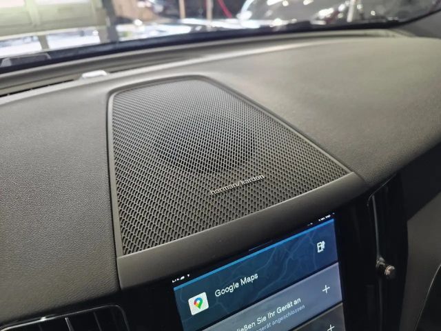 Volvo XC60 AWD Dark Plus Recharge T6