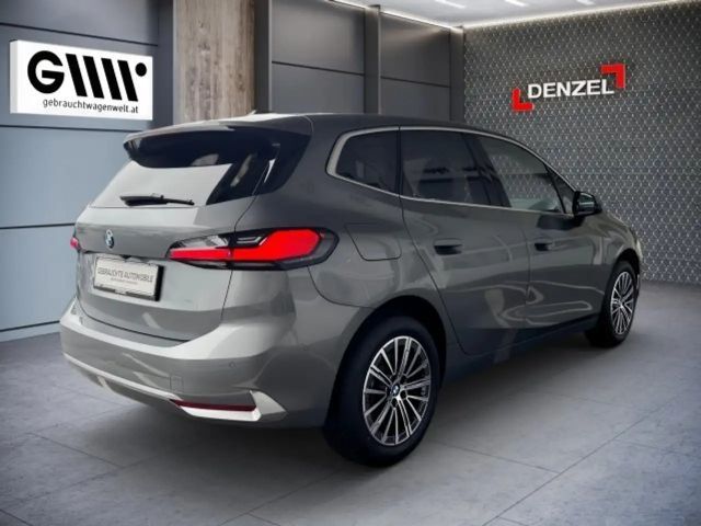 BMW 218 218d Active Tourer Sedan