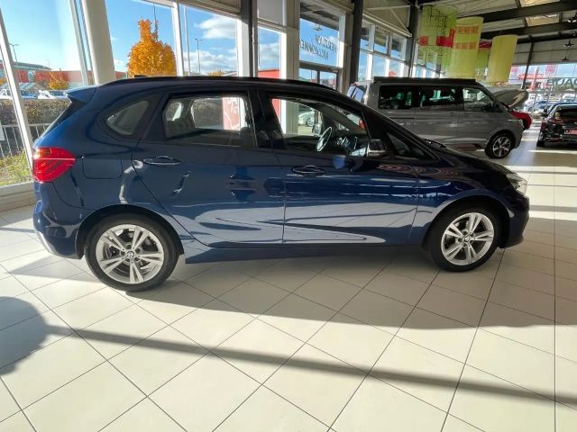 BMW 218 218i Active Tourer Advantage pakket