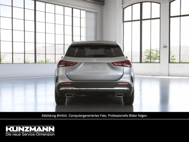 Mercedes-Benz GLA 250 AMG Line