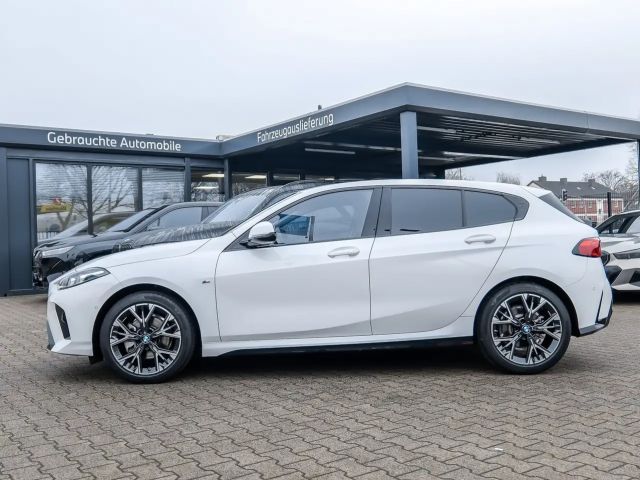 BMW 120 120i 5-deurs M-Sport Sedan