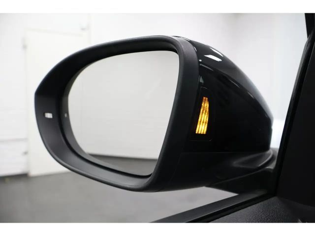 Volkswagen T-Roc 1.5 TSI R-Line