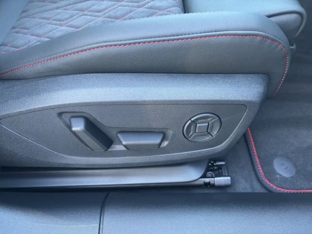 Audi A6 Avant Quattro