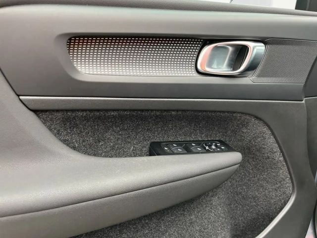 Volvo XC40 Recharge T5