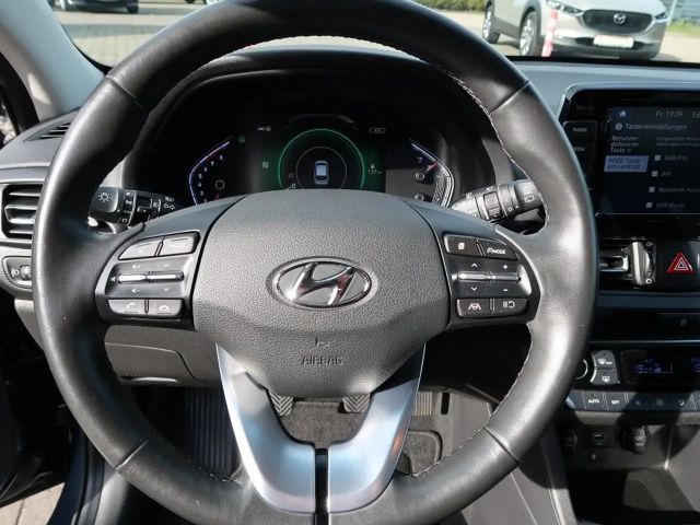 Hyundai i30 Hybrid Trend