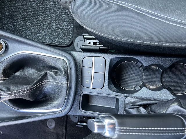 Ford Puma EcoBoost Titanium